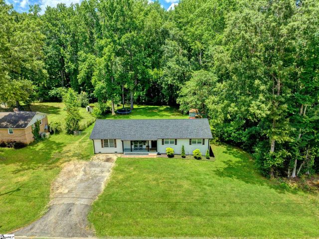 273 Sunset Boulevard, Clinton, SC 29325