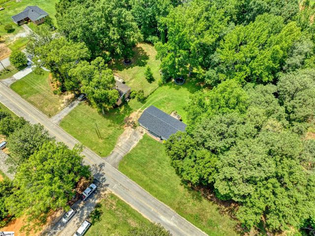273 Sunset Boulevard, Clinton, SC 29325