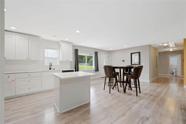 1735 CARTER Circle, Atlanta, GA 30344