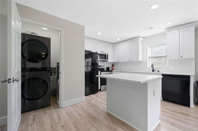 1735 CARTER Circle, Atlanta, GA 30344