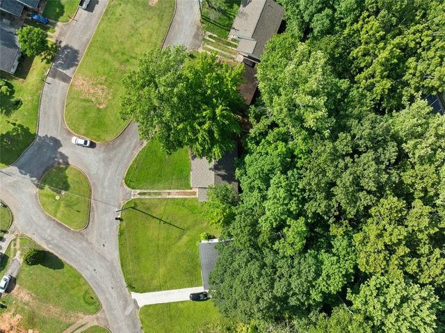 1735 CARTER Circle, Atlanta, GA 30344