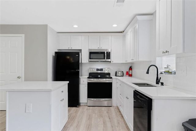 1735 CARTER Circle, Atlanta, GA 30344