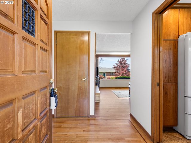 3443 Ne 121ST Ave, Portland, OR 97220