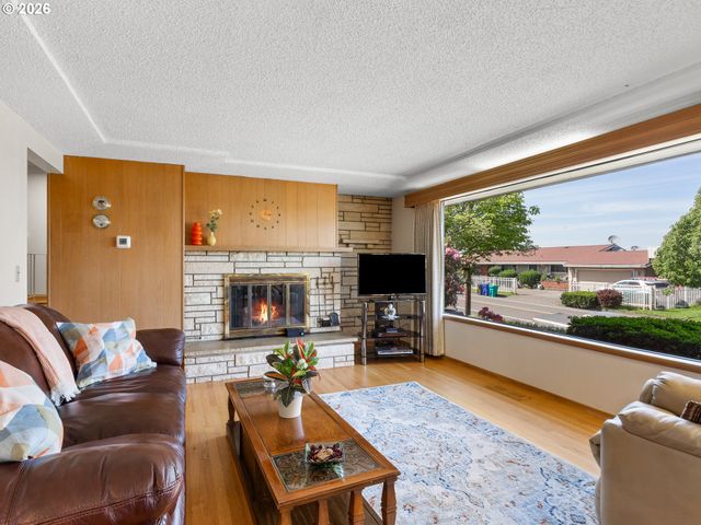 3443 Ne 121ST Ave, Portland, OR 97220