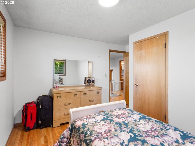 3443 Ne 121ST Ave, Portland, OR 97220