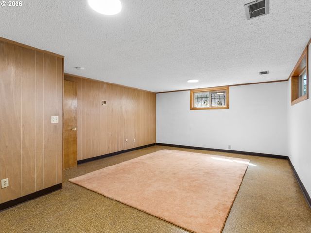 3443 Ne 121ST Ave, Portland, OR 97220
