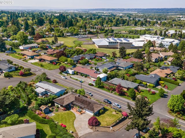 3443 Ne 121ST Ave, Portland, OR 97220
