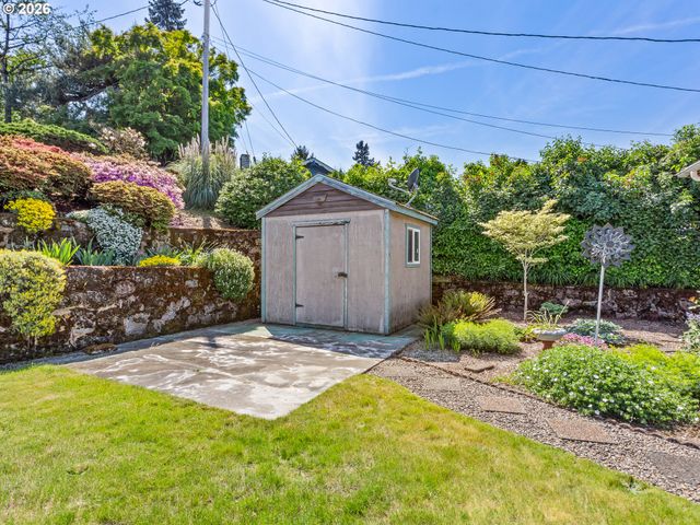 3443 Ne 121ST Ave, Portland, OR 97220