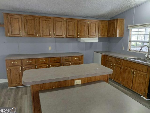 102 brookview Drive, Griffin, GA 30223