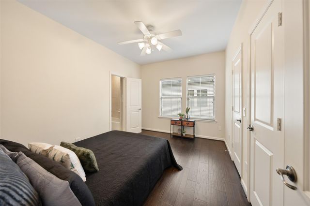 562 Bomar St Street, Houston, TX 77006