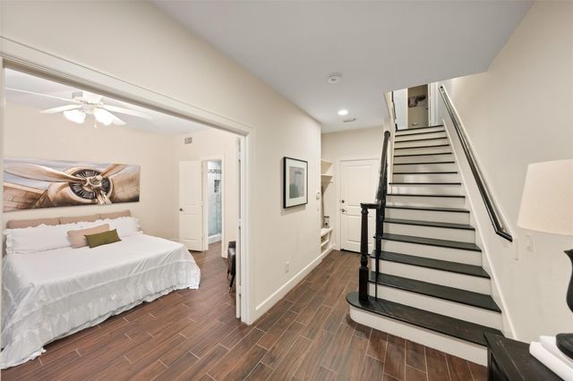 562 Bomar St Street, Houston, TX 77006