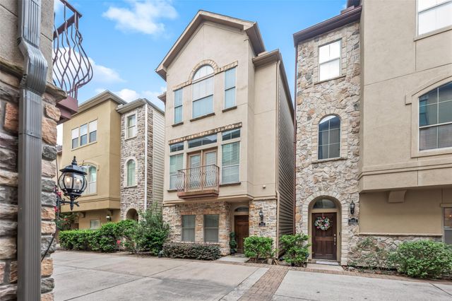 562 Bomar St Street, Houston, TX 77006