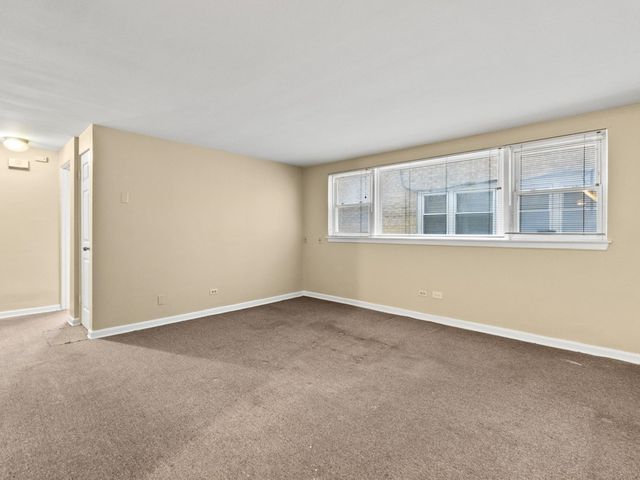 2642 N Harlem Avenue GE, Elmwood Park, IL 60707