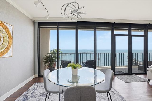 4350 Ocean Dr 204, Corpus Christi, TX 78412