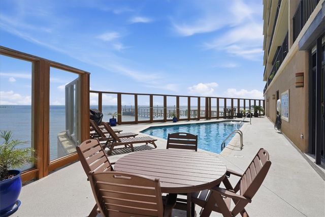 4350 Ocean Dr 204, Corpus Christi, TX 78412