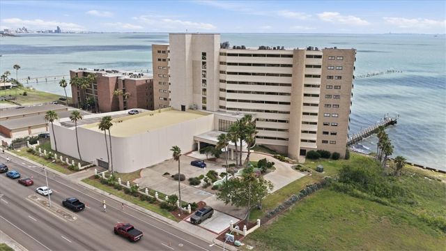 4350 Ocean Dr 204, Corpus Christi, TX 78412