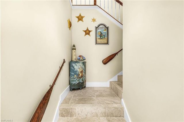 2096 Macadamia ST, St. James City, FL 33956