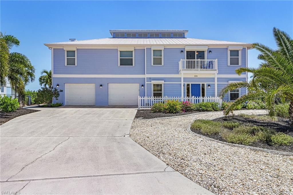 2096 Macadamia ST, St. James City, FL 33956