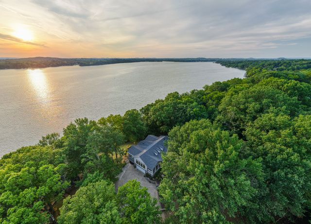 428 Beacon Hill Dr, Mount Juliet, TN 37122