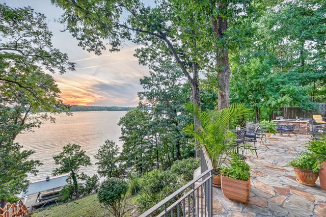428 Beacon Hill Dr, Mount Juliet, TN 37122