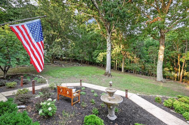 428 Beacon Hill Dr, Mount Juliet, TN 37122