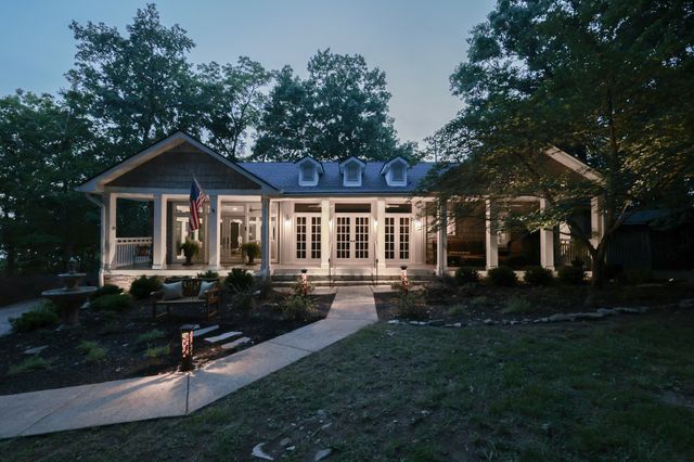 428 Beacon Hill Dr, Mount Juliet, TN 37122
