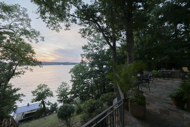 428 Beacon Hill Dr, Mount Juliet, TN 37122