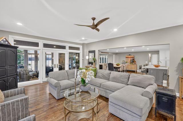 428 Beacon Hill Dr, Mount Juliet, TN 37122
