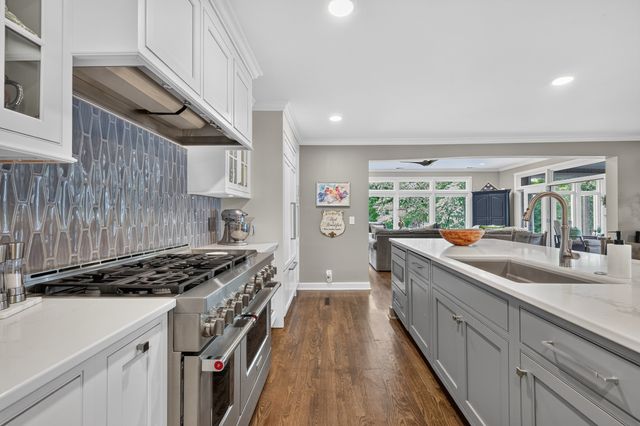 428 Beacon Hill Dr, Mount Juliet, TN 37122