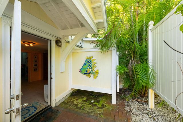 1626 Sirugo Avenue, Key West, FL 33040