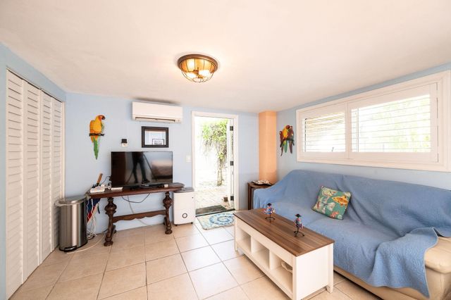 1626 Sirugo Avenue, Key West, FL 33040