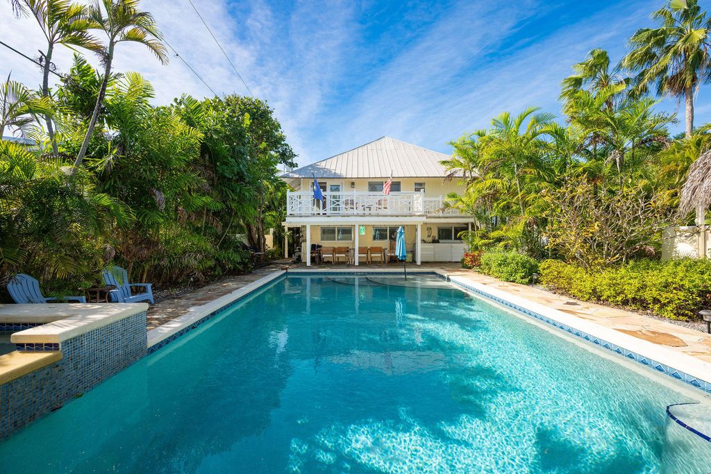 1626 Sirugo Avenue, Key West, FL 33040