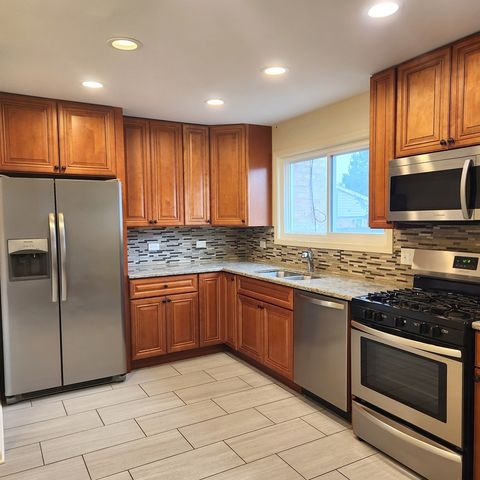 525 Glenshire Lane 0, Glenview, IL 60025