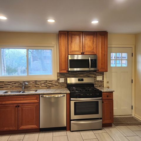 525 Glenshire Lane 0, Glenview, IL 60025