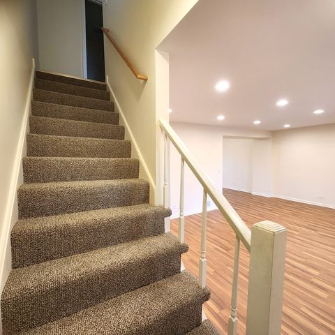 525 Glenshire Lane 0, Glenview, IL 60025