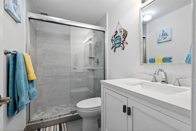 2881 NE 32ND Street 220, Fort Lauderdale, FL 33306