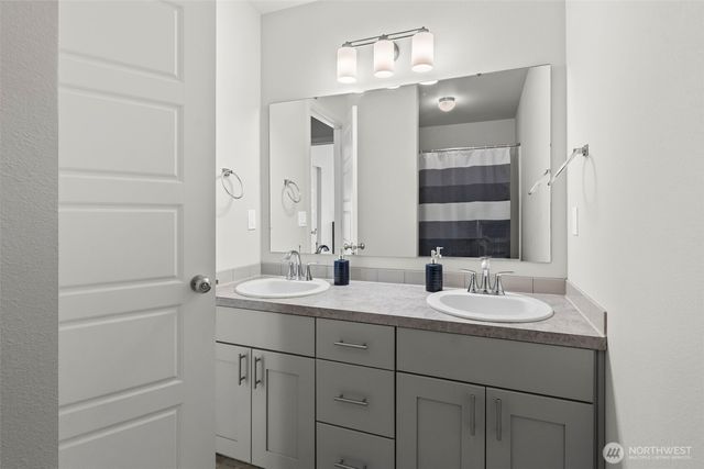 15352 Kayla Street SE, Yelm, WA 98597