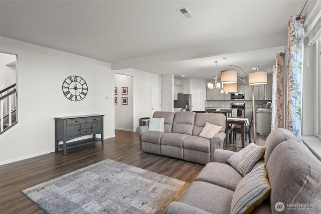 15352 Kayla Street SE, Yelm, WA 98597