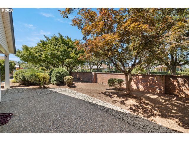 15503 Ne SUMMERPLACE Dr, Portland, OR 97230