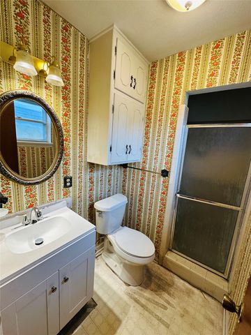 1138 Usher Street, Benbrook, TX 76126