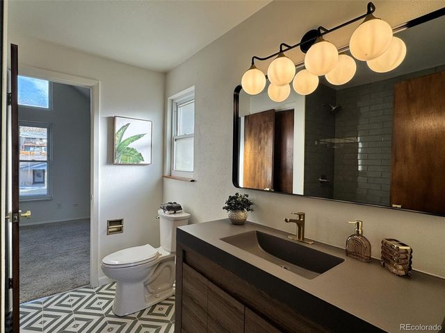 8644 W 66th Circle, Arvada, CO 80004