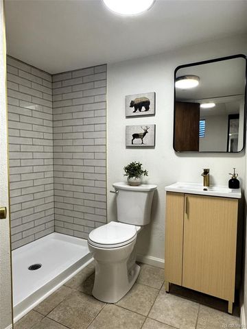 8644 W 66th Circle, Arvada, CO 80004