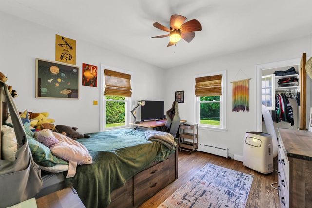 5835 S 92nd STREET, Hales Corners, WI 53130
