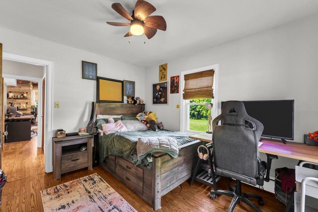 5835 S 92nd STREET, Hales Corners, WI 53130