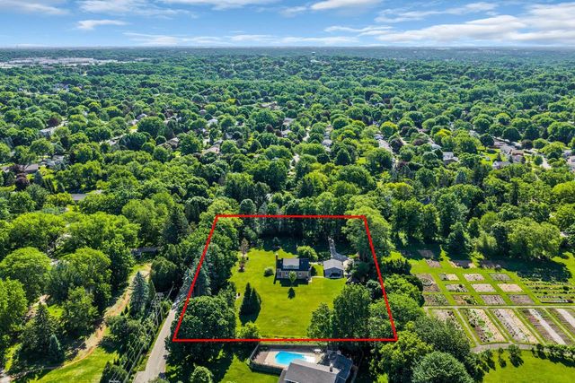 5835 S 92nd STREET, Hales Corners, WI 53130