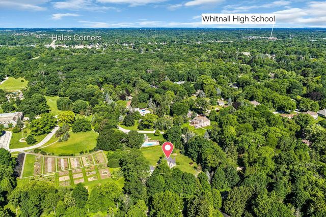 5835 S 92nd STREET, Hales Corners, WI 53130
