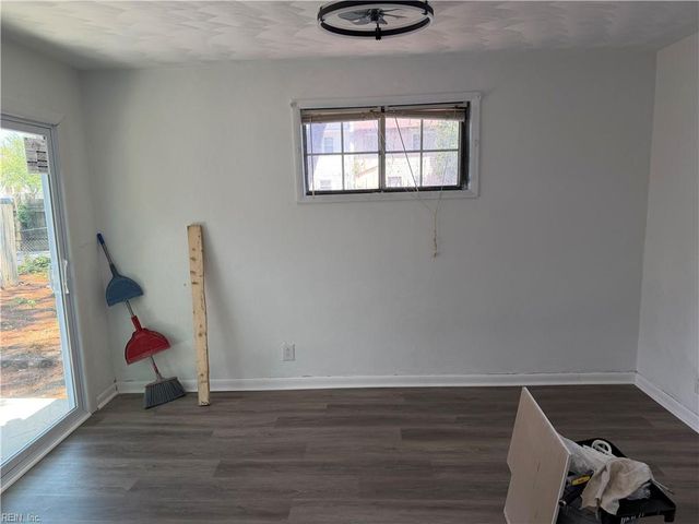 4120 Sloop TRL, Chesapeake, VA 23321