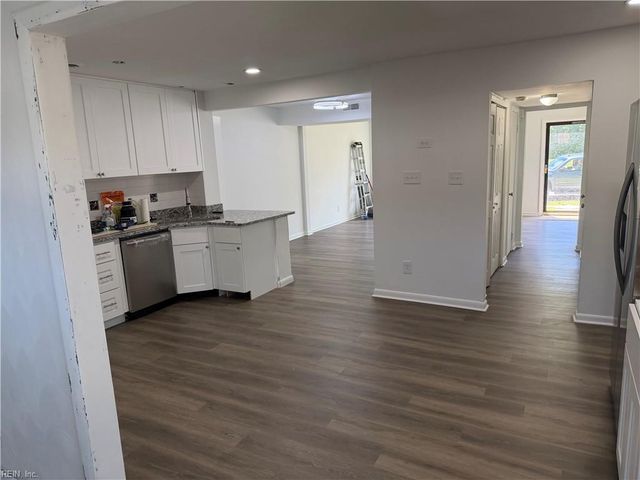 4120 Sloop TRL, Chesapeake, VA 23321