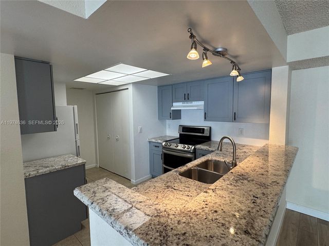 9122 W Atlantic Blvd 722, Coral Springs, FL 33071