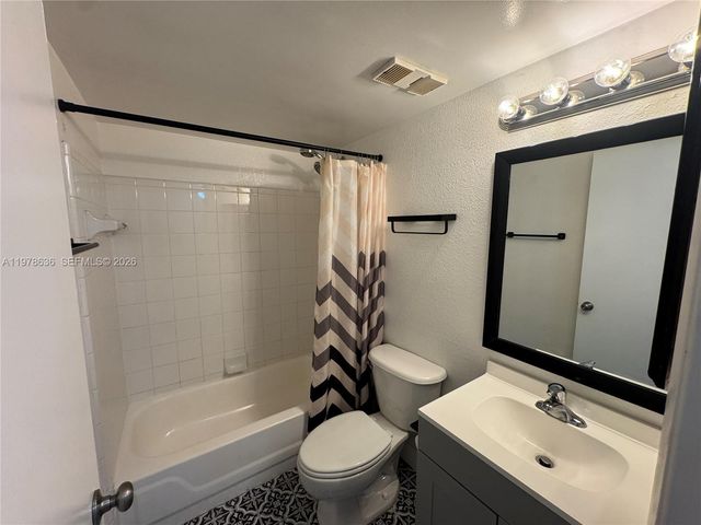 9122 W Atlantic Blvd 722, Coral Springs, FL 33071